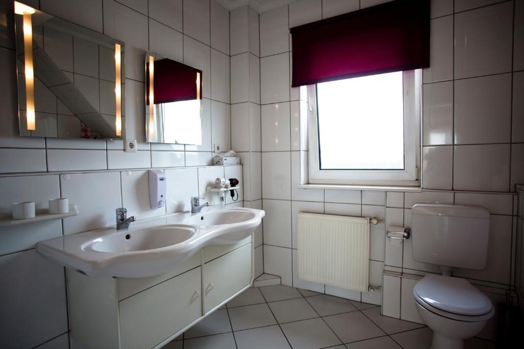 Apartments Hotel Petersburg Dusseldorf Ruang foto